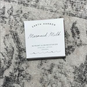 Earth Harbor Mermaid Milk Nutrient Glow Moisturizer-never used!!!